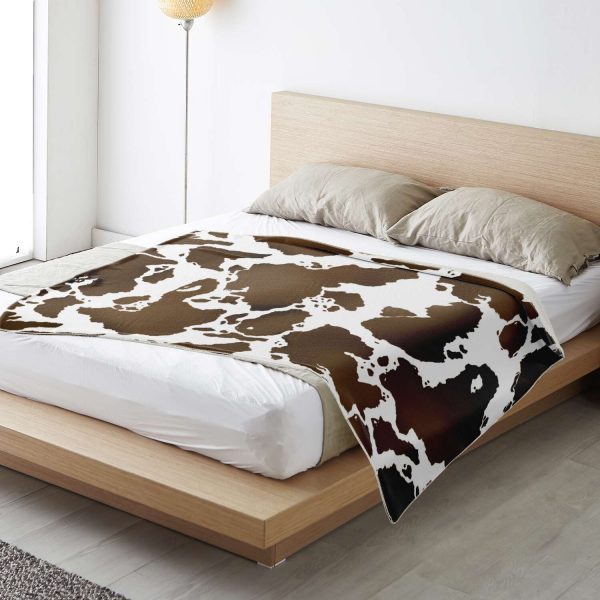 941ad918cc2fd8b6e15873618eedfad7 blanket horizontal lifestyle bedlarge - Cow Print Shop